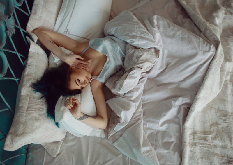 Stručnjaci objašnjavaju što znači spavanje u položaju flaminga