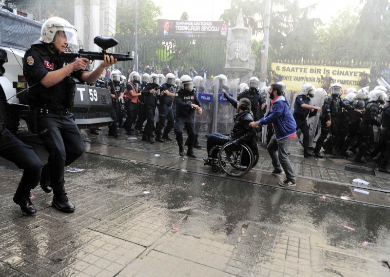 Rudarska tragedija pokrenula ulične nerede u Turskoj