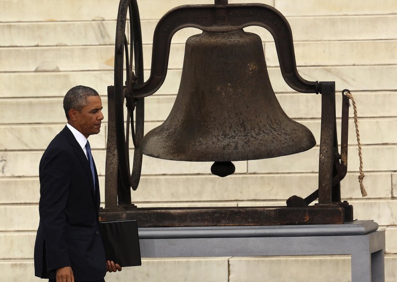 Obama zagovara udar na Siriju, britanski parlament protiv