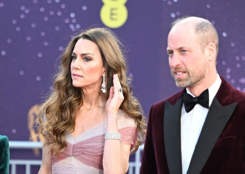Kate Middleton i princ William potpuno izignorirali neugodno pitanje na crvenom tepihu