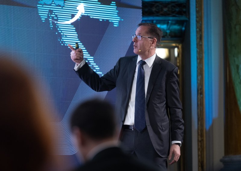 Udar i na domaću industriju: Hoće li Washington zaustaviti naš najunosniji izvoz?