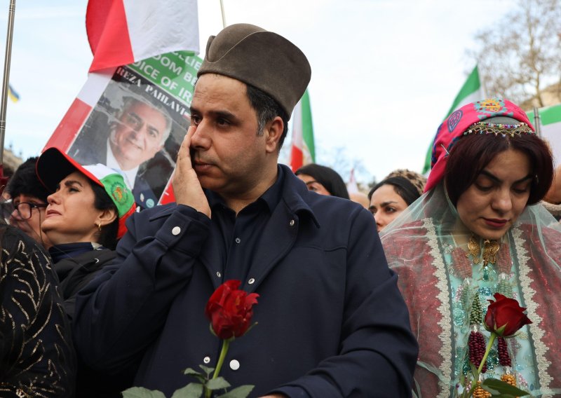 Nastavljaju se studentski prosvjedi i nemiri na više iranskih sveučilišta