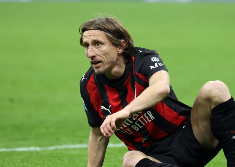 Otkriveno dokad će Milan čekati Modrićevu odluku