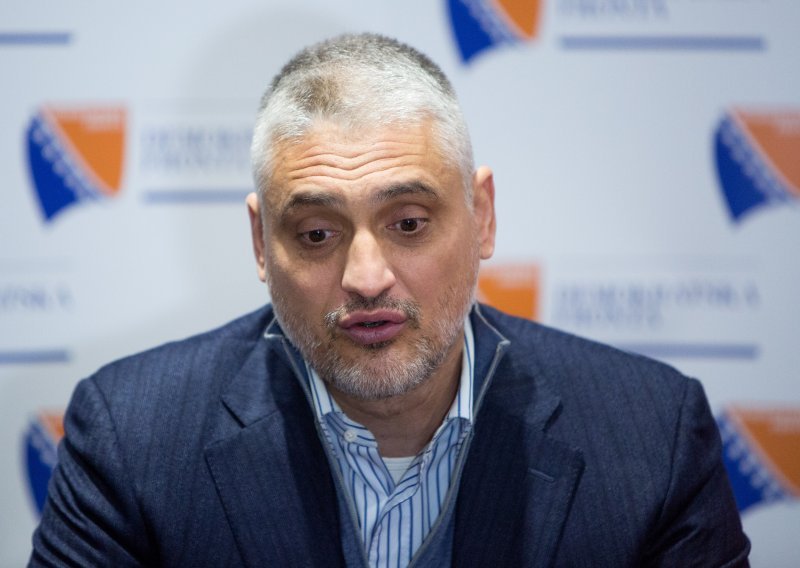 Čedomiru Jovanoviću stiže kaznena prijava za nasilničko ponašanje