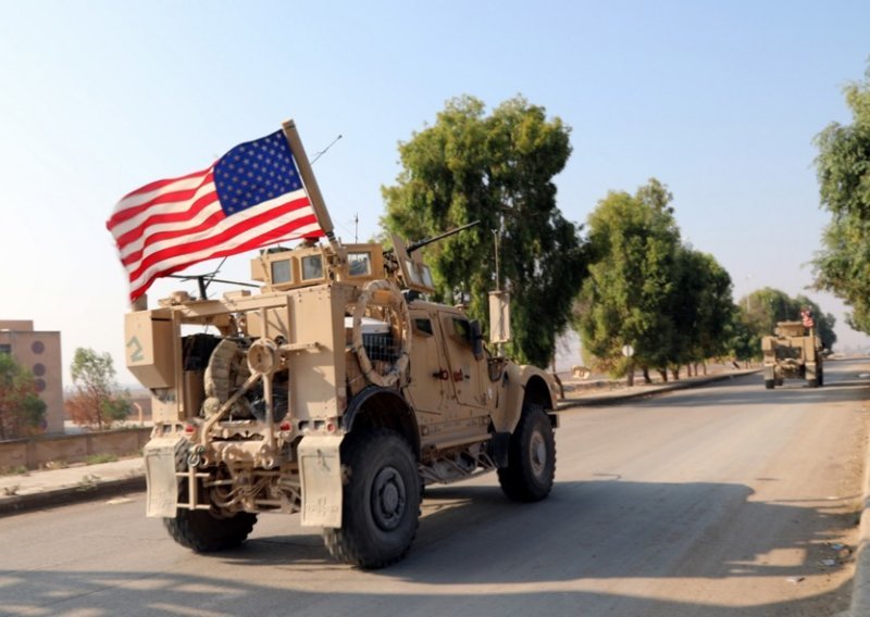 Amerikanci odlaze iz svoje najveće baze u Siriji, vojska šuti