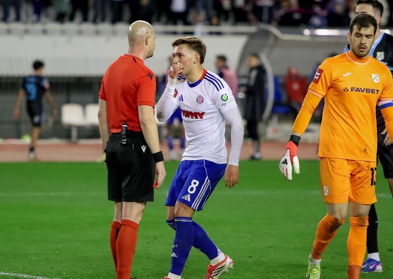 Sigur se oglasio nakon crvenog kartona: 'Sudac je krivo protumačio'