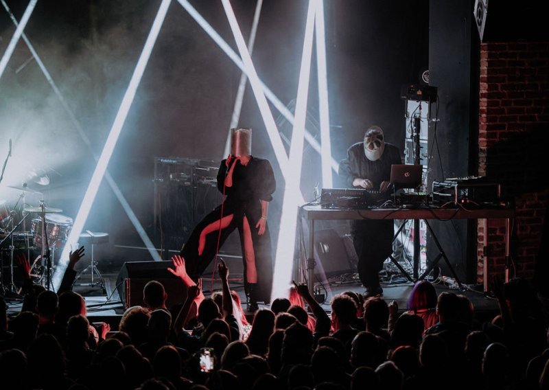 Gospodari aftera konačno na tronu! ABOP je velika koncertna sila!