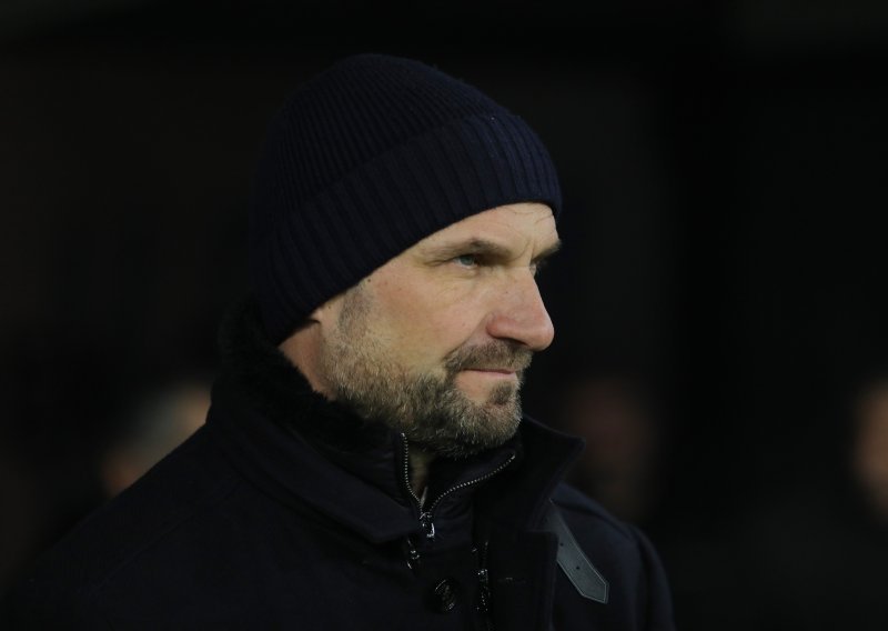 Sopić se javio odmah nakon što je dobio otkaz: Otkrio što je rekao predsjednici Osijeka