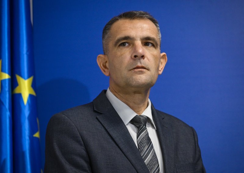 Formira li se tzv. Batak koalicija? 'Udruživanjem centrista razvila bi se ozbiljna politička snaga'