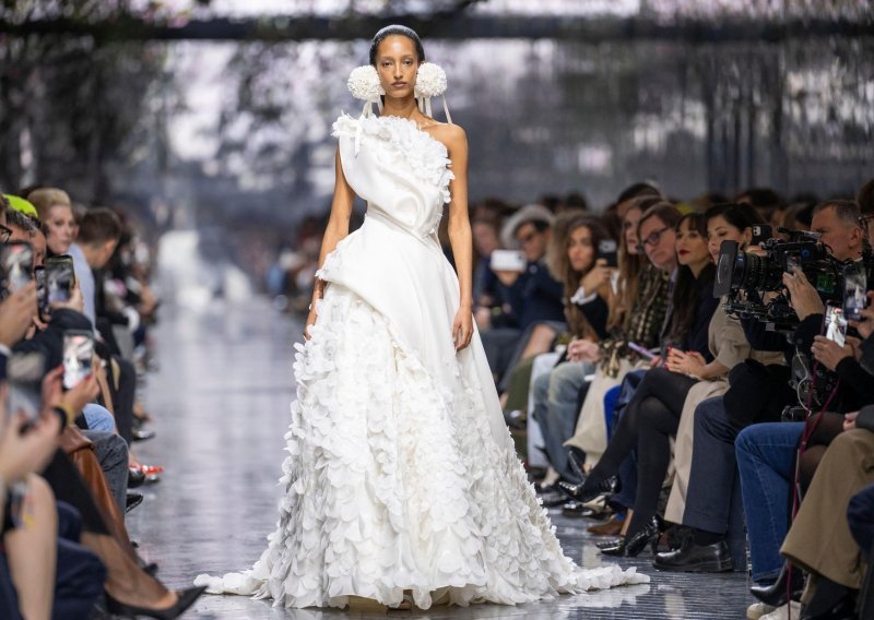 Najljepše couture vjenčanice iz Pariza koje će poželjeti sve mladenke