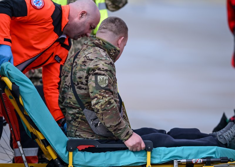 Ukrajinski ranjenici sletjeli u Hrvatsku: 'Pružamo potporu kroz razne oblike'