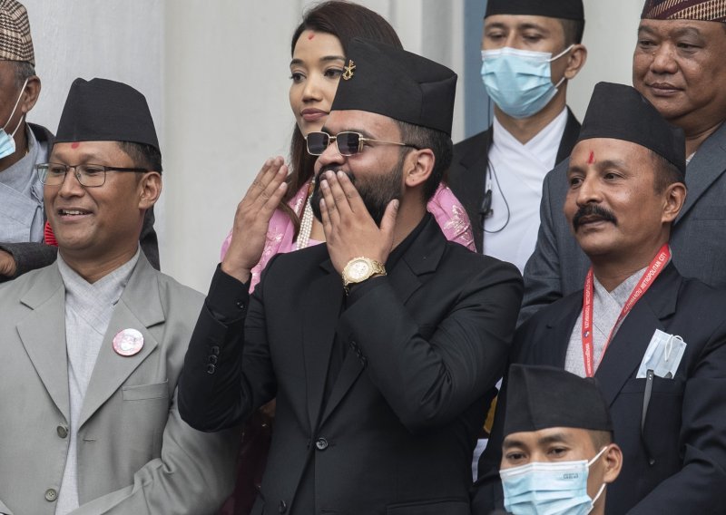 Bivši reper favorit za novog premijera, mladi ga obožavaju