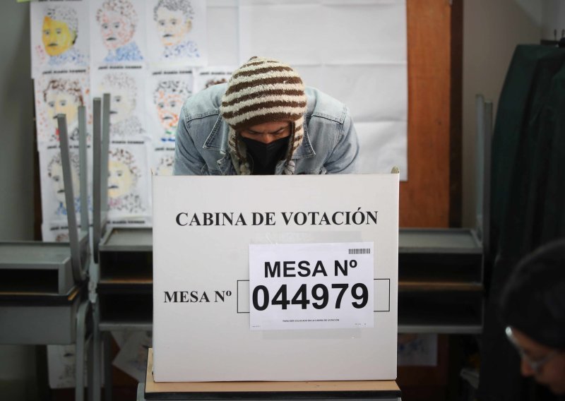 U ovoj državi čak 36 kandidata je u utrci za predsjednika, TV debata trajat će šest dana