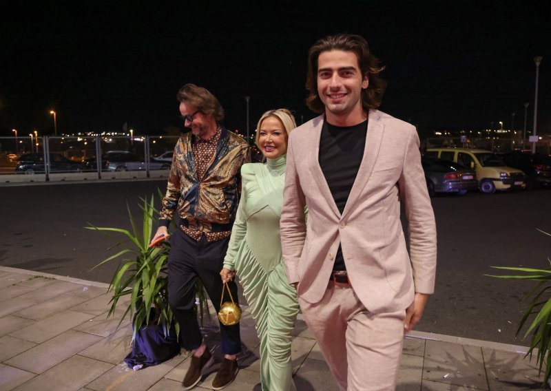 Maja i Šime Elez uživaju u romantičnom Parizu, a zbog najnovije objave mreže su se užarile