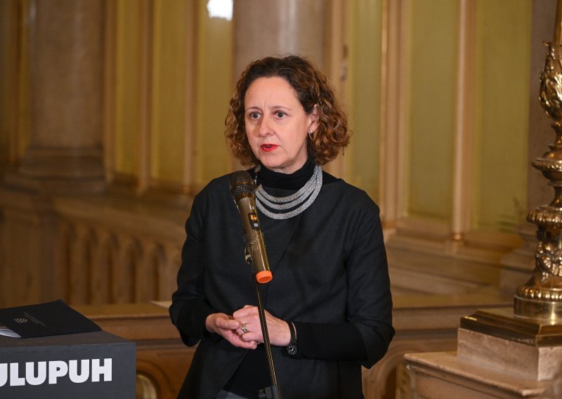 Obuljen Koržinek o slučaju Cetinski u Novom Sadu: Ministarstvo ne izdaje upute o nastupima izvođača