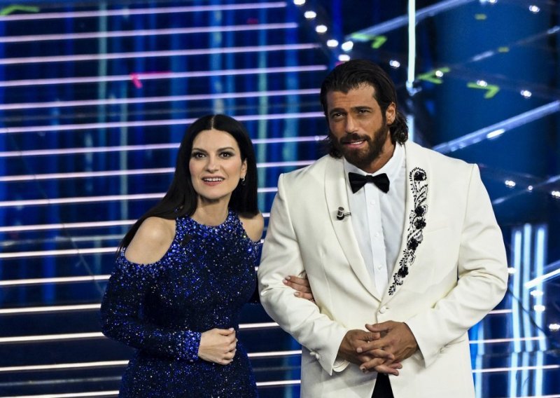 Započeo glazbeni spektakl u Sanremu: Turski zavodnik Can Yaman ukrao show