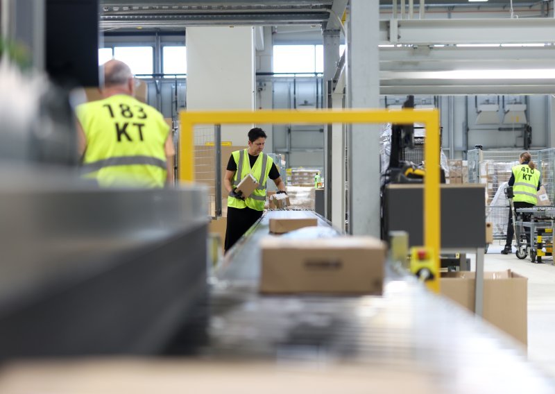 EU prelomio s carinama: Evo koliko ćete dodatno plaćati za male pošiljke iz Kine