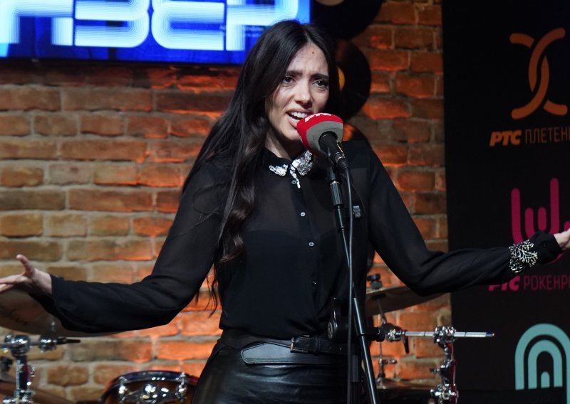 Neočekivani zaokret zvijezde beogradskih serija: Na Eurosong želi i sestrična Ane Ivanović