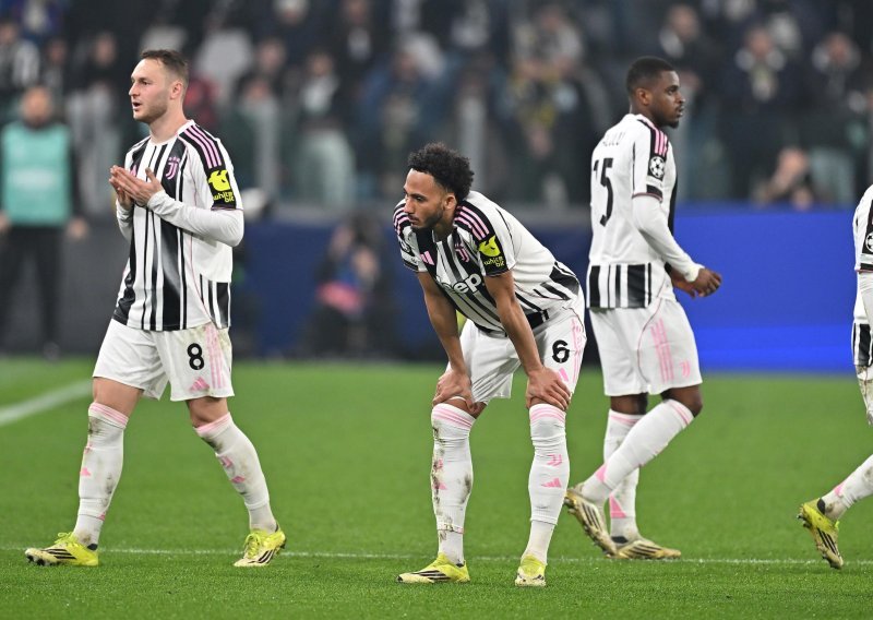 Juventus u infarktnoj utakmici s desetoricom nadoknadio tri gola minusa pa ispao u produžetku