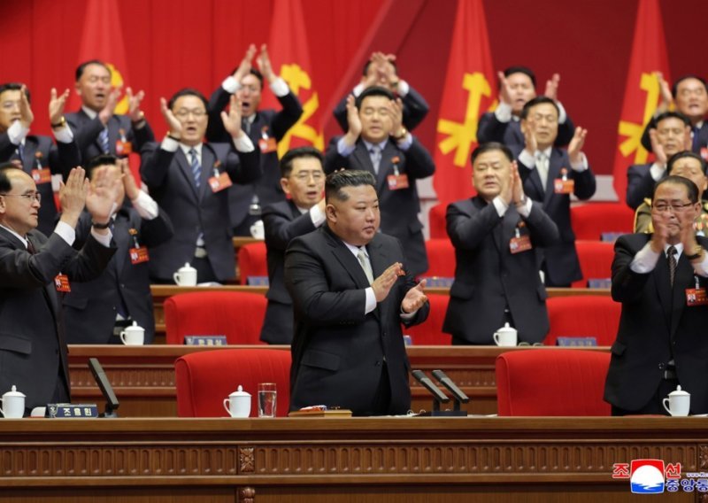 Kim Jong Unu nije dosta: Najavio jačanje nuklearnog arsenala