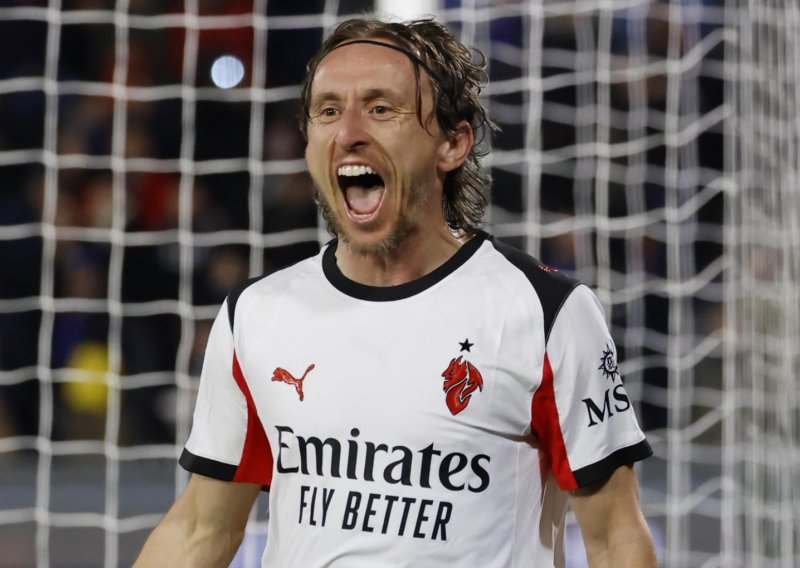 Luka Modrić ipak ostaje u Milanu?! Ibrahimović je pronašao način da ga zadrži