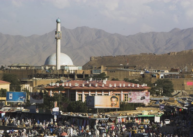 Eksplozije tresu Kabul: Eskalirao sukob Afganistana i Pakistana