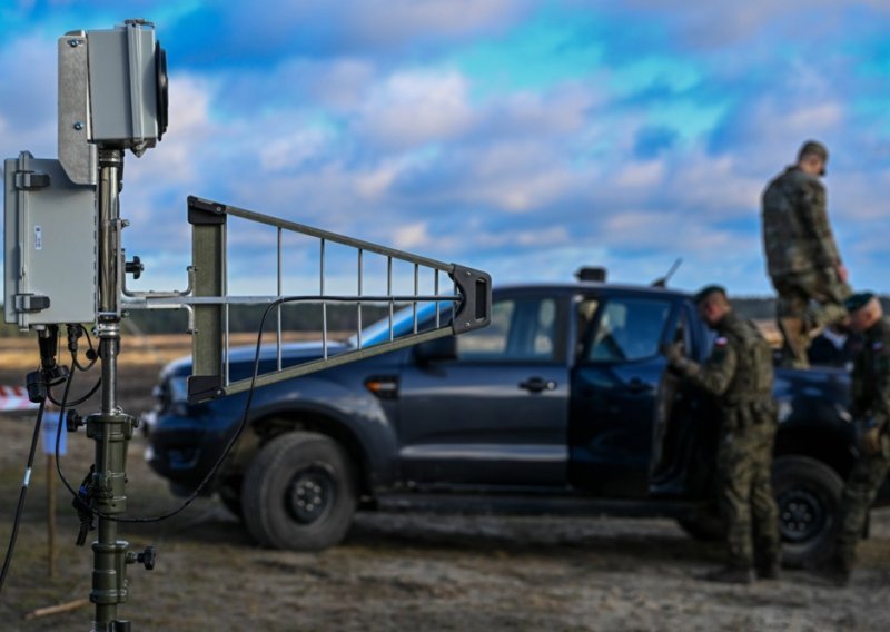 Incident u Teksasu: Pentagon oborio vlastiti dron laserskim sustavom, nastala cijela drama