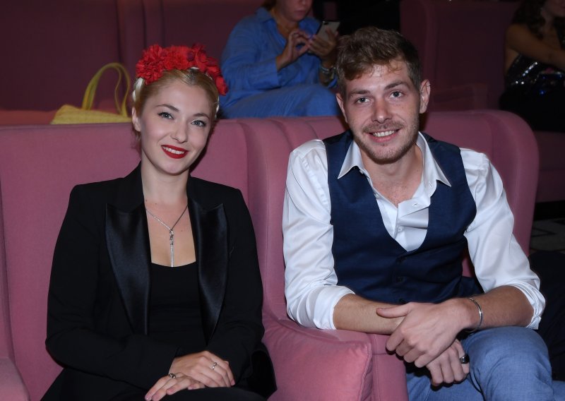 Bili su u 'Kumovima': Romantična gesta Konstantina Haaga za poseban dan Jagode Kumrić