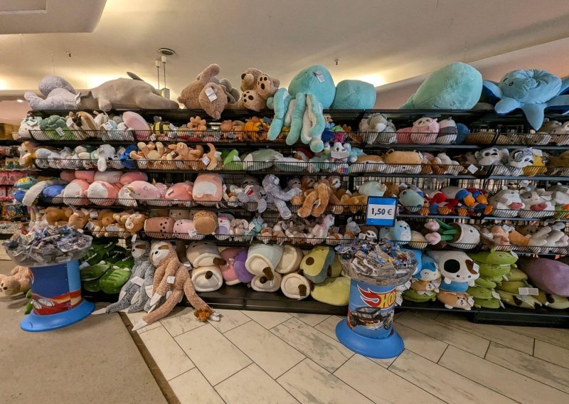 Povlači se igračka: Kupcima vraćaju novac i bez računa