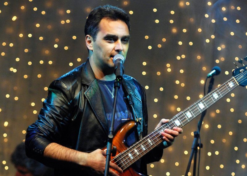 Dean Dvornik sreću je pronašao daleko od doma, vozi kamion po Americi