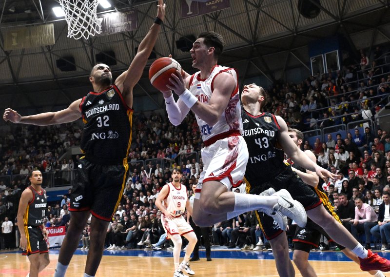 Šarić i Hezonja sredili svjetske prvake; velika pobjeda hrvatskih košarkaša