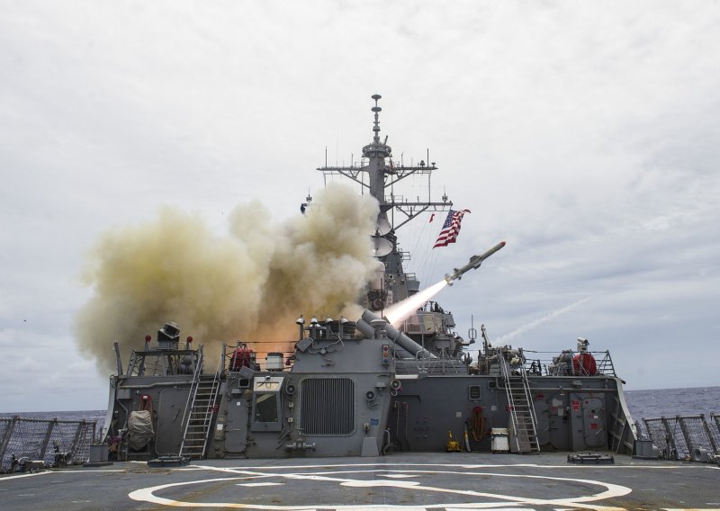 Amerikanci ispaljuju Tomahawke na Iran, Teheran napao Izrael balističkim projektilima