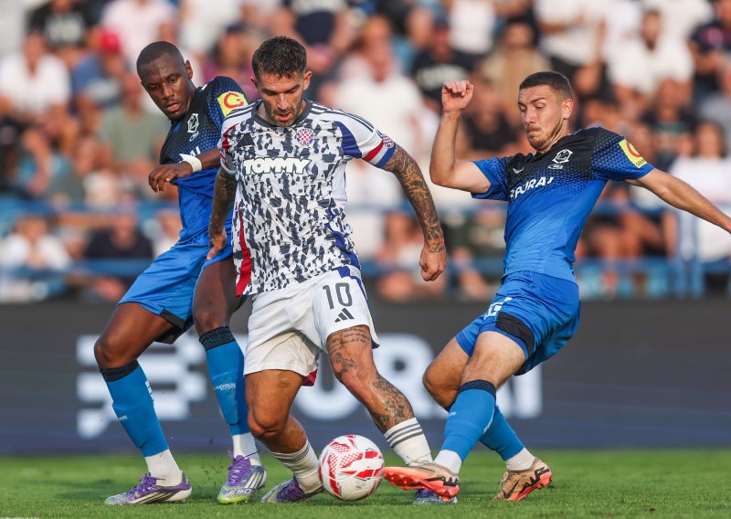 Od 17:45: Hajduk na teškom gostovanju, stigli sastavi
