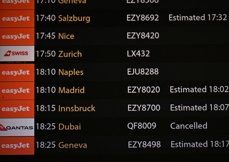 Kaos u zračnim lukama zbog napada na Iran, aviokompanije masovno odgađaju letove