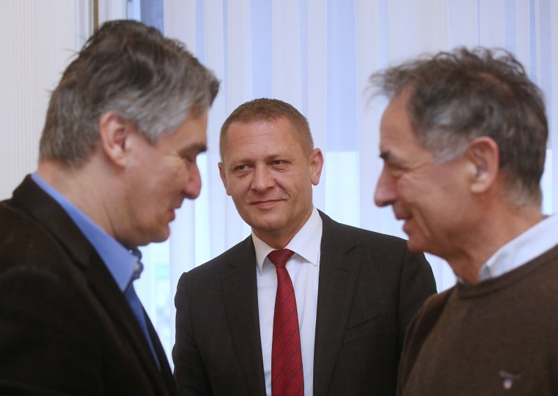 HSS u minusu, SDSS u plusu od gotovo 100 tisuća eura