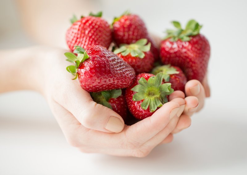 Uskoro kreće sezona jagoda: Uz ovaj jednostavan trik omiljeno voće ostat će svježe i do 10 dana