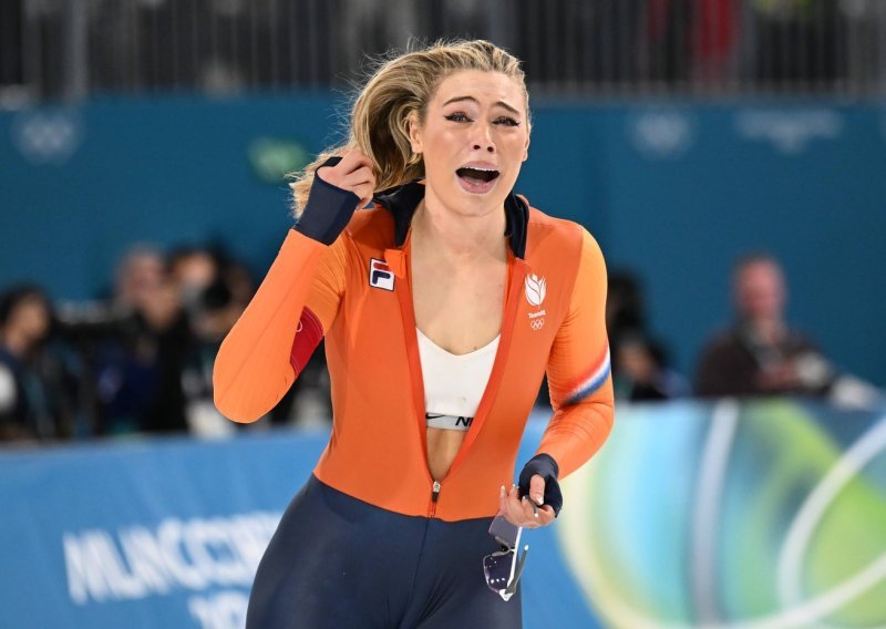 Kombinezon koji je izazvao 'skandal' na Olimpijskim igrama prodan za čak 195.000 eura