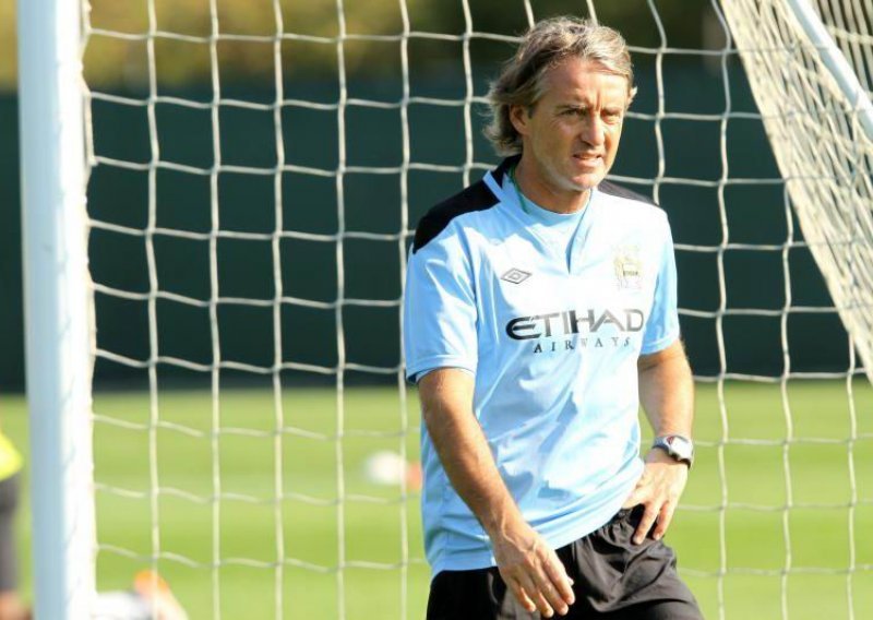 Mancini: Približavamo se Manchester Unitedu