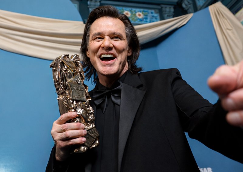Ovo definitivno nije Jim Carrey: Poznati umjetnik ostavio internet u nevjerici