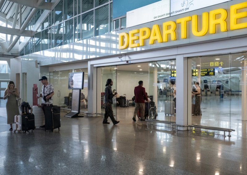 Skočila cijena avionskih karata: Važna čvorišta zatvorena već četiri dana