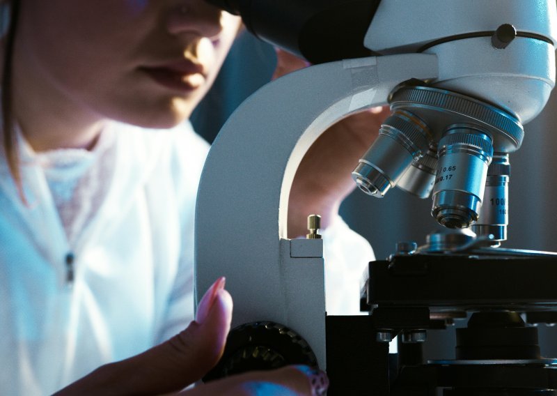 Znanstvenici korak bliže univerzalnom cjepivu protiv prehlade, gripe i covida