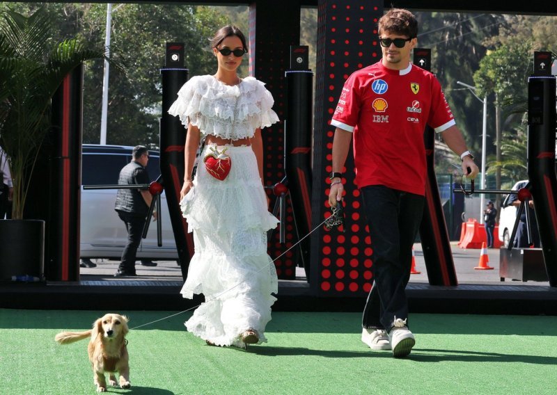 Tajno vjenčanje u Monaku: Vjenčanica Alexandre Saint Mleux nadmašila je i haljinu Grace Kelly