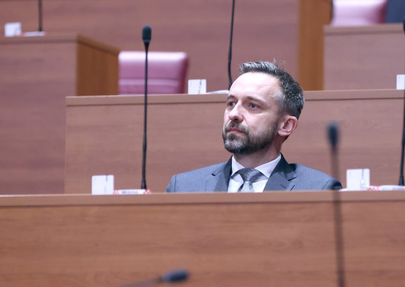 Piletić se vratio u saborske klupe, evo koliko je glasova osvojio na zadnjim izborima