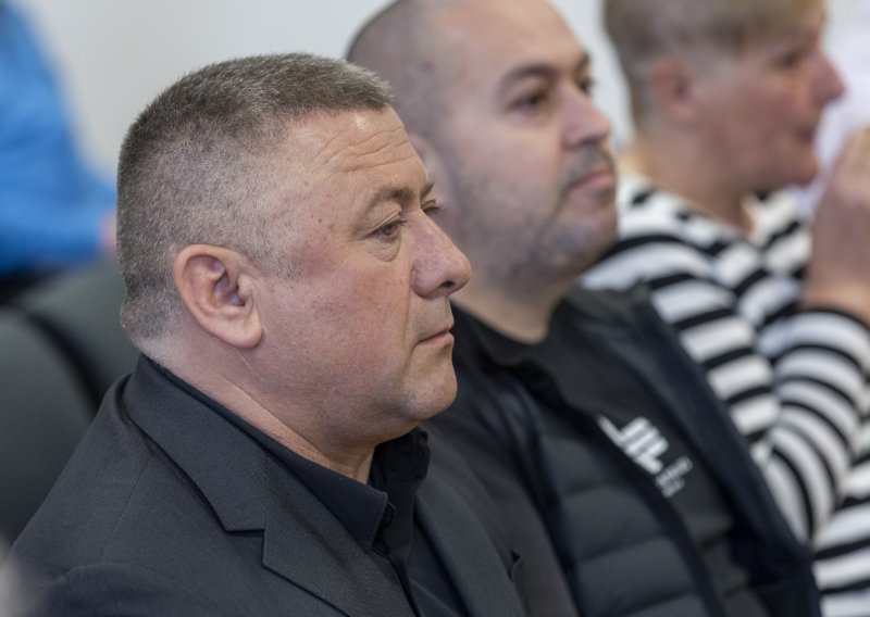 Dekanić se brani: 'Nikad nisam zlouporijebio svoj položaj'