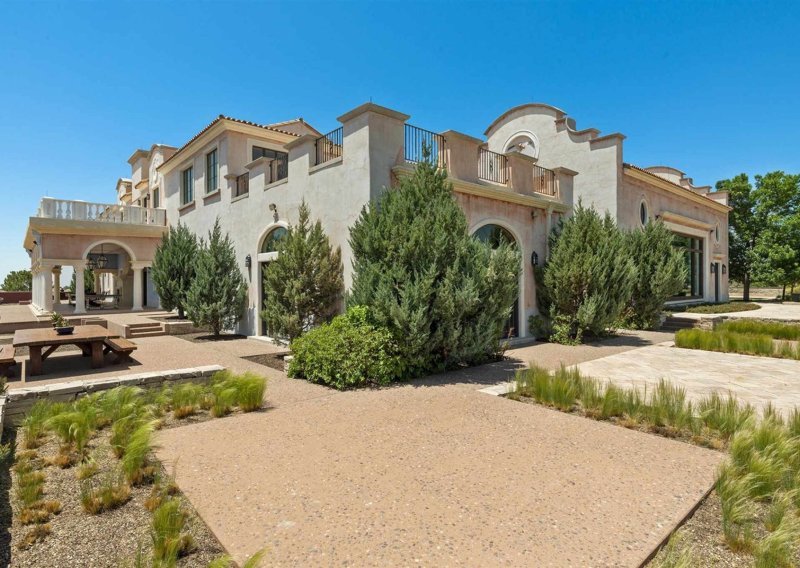 Zorro Ranch užasa: Zašto se tek sada kopa po Epsteinovu 'ranču smrti' usred pustinje