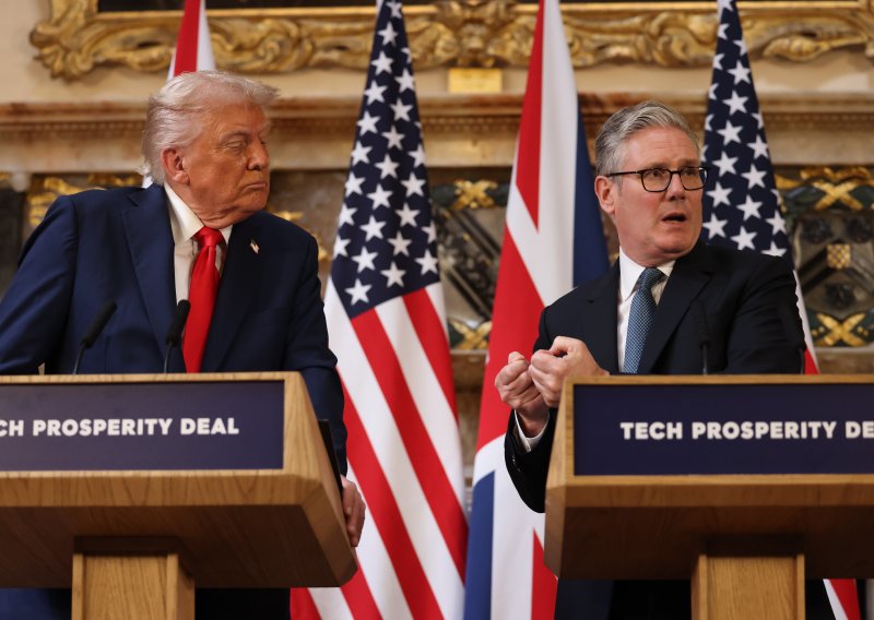 Trump ne štedi Starmera: Očito nemamo posla s Churchillom