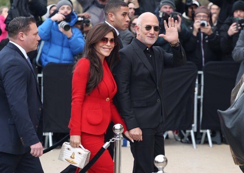 Jeff Bezos i Lauren Sánchez preuzimaju ključnu ulogu na zabavi godine