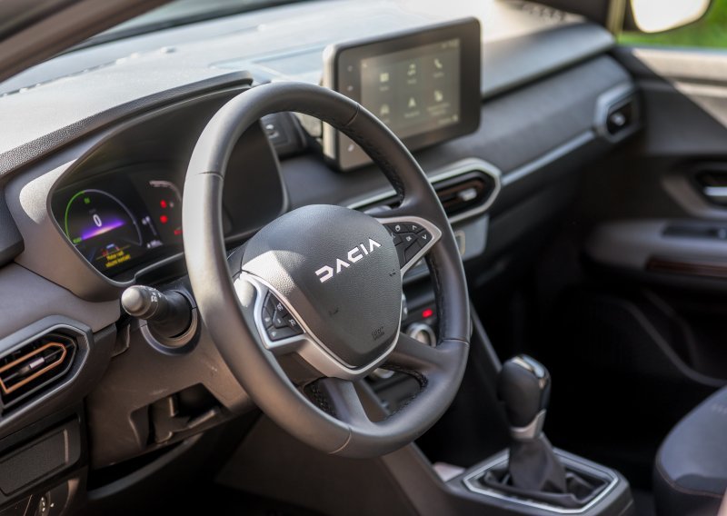 Baterija u ključu od auta ne radi? Bez panike, ovo je jednostavno rješenje