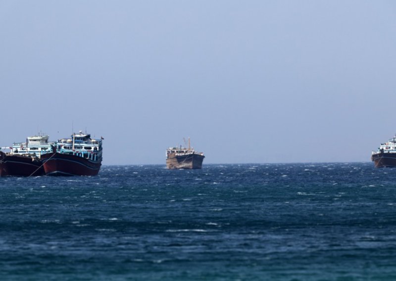 Iranci ustvrdili da kontroliraju Hormuški tjesnac: Zaprijetili svakom brodu