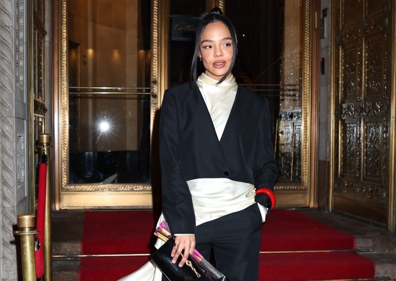 Detalji koji čine razliku: Stajling bez greške zaokružila najudobnijim salonkama